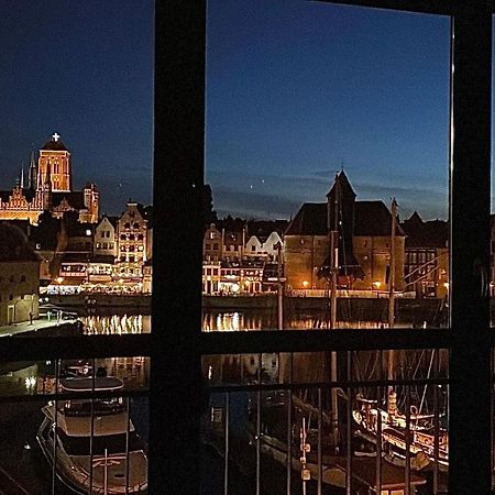 Apartamenty Centrum Nad Motlawa Z Widokiem Na Patio Z Balkonem Gdansk Ngoại thất bức ảnh