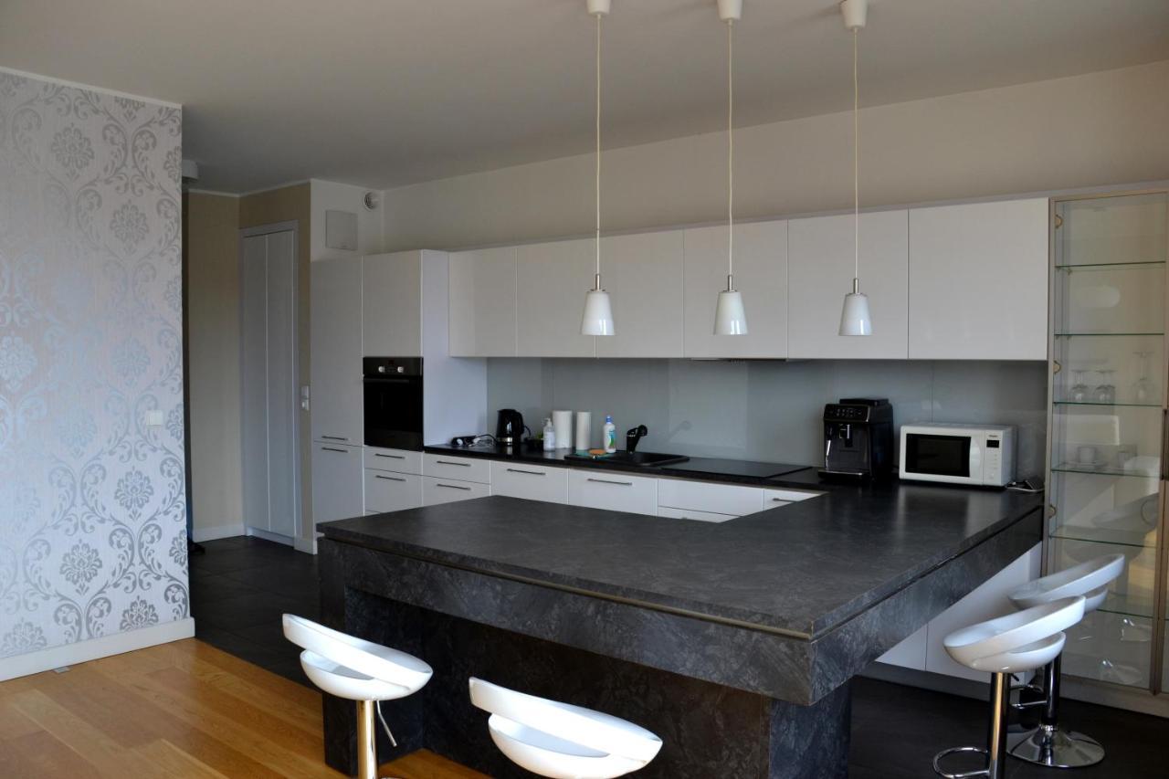 Apartamenty Centrum Nad Motlawa Z Widokiem Na Patio Z Balkonem Gdansk Ngoại thất bức ảnh
