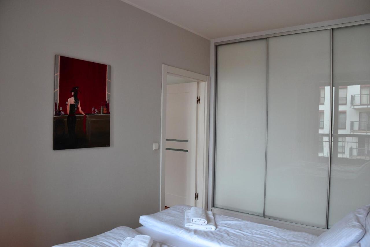 Apartamenty Centrum Nad Motlawa Z Widokiem Na Patio Z Balkonem Gdansk Ngoại thất bức ảnh