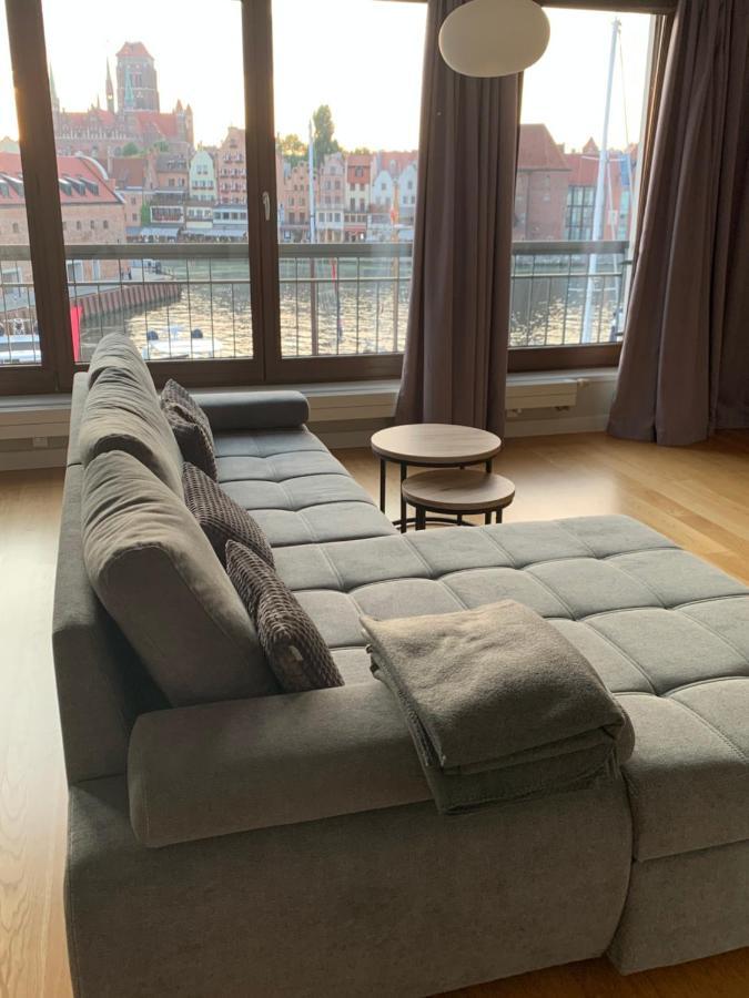 Apartamenty Centrum Nad Motlawa Z Widokiem Na Patio Z Balkonem Gdansk Ngoại thất bức ảnh
