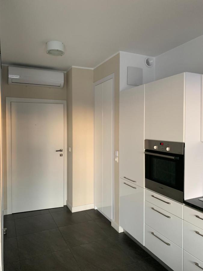 Apartamenty Centrum Nad Motlawa Z Widokiem Na Patio Z Balkonem Gdansk Ngoại thất bức ảnh