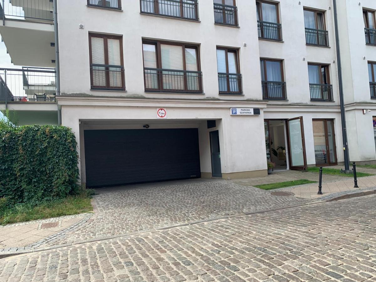 Apartamenty Centrum Nad Motlawa Z Widokiem Na Patio Z Balkonem Gdansk Ngoại thất bức ảnh